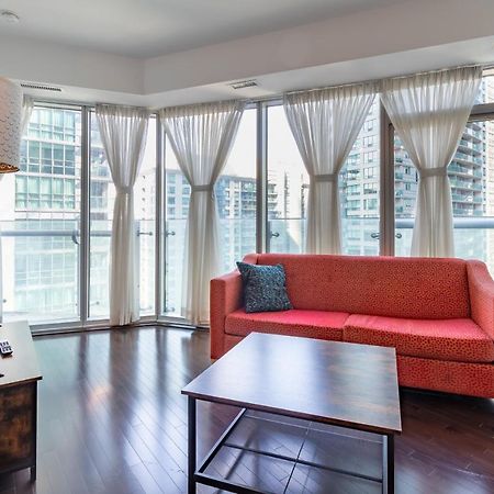 Exclusive Downtown 2Bed Suites Торонто Екстер'єр фото